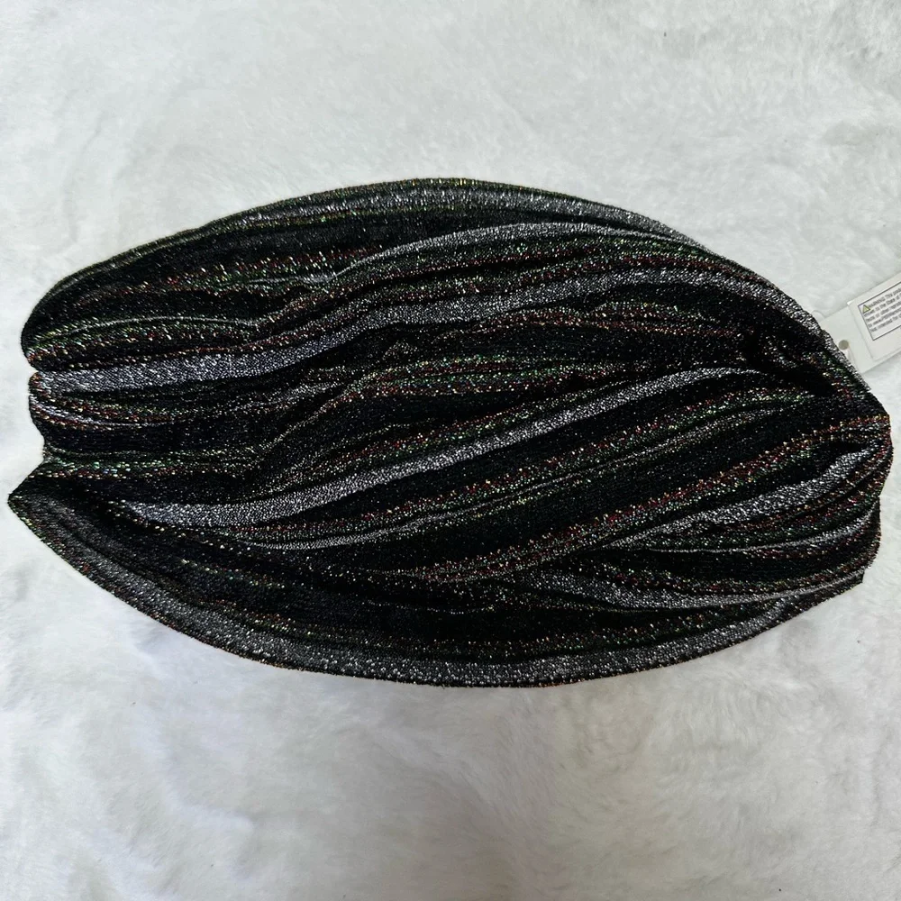 Elegant Black and Silver Women's turban